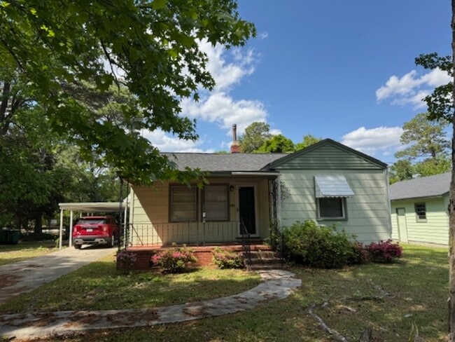 Building Photo - 1625 Pineland Ave Rental