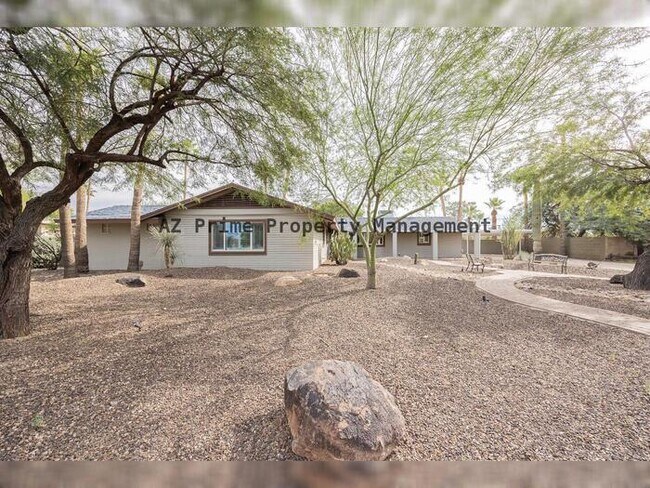 Photo - 5301 N 43rd Pl