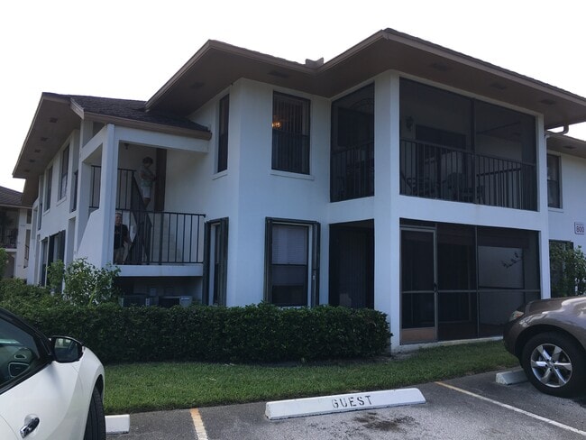 Building Photo - 950 S Kanner Hwy Unit 808