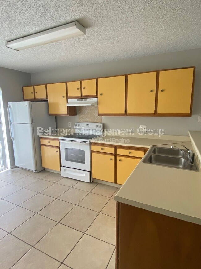 Photo - 3651 N Goldenrod Rd Unit D101