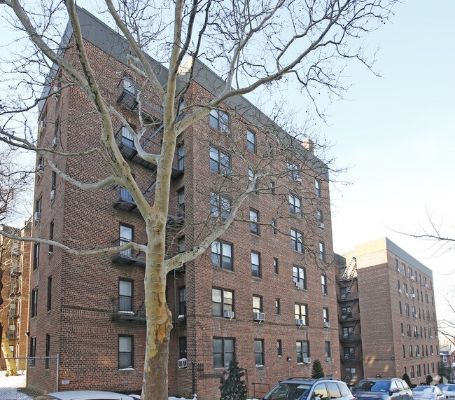 Photo - Colony Manor