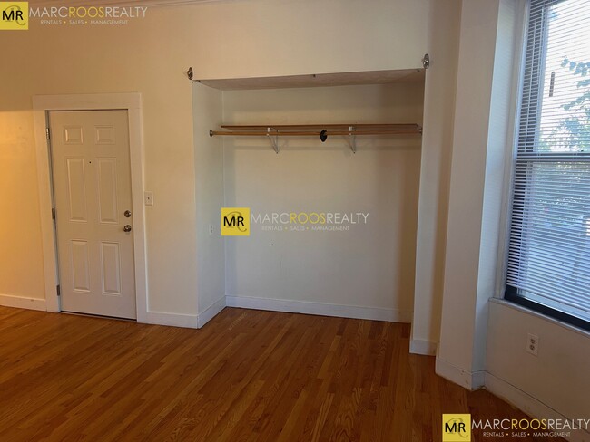 Photo - 591 Beacon St Condo