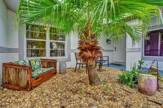 Photo - 20615 NE 9th Ct