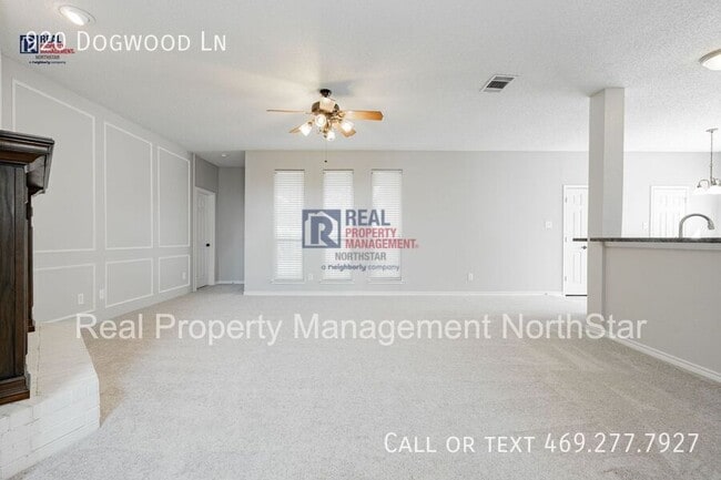 Photo - 920 Dogwood Ln