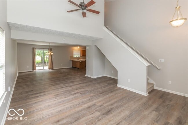 Photo - 10686 Trailwood Dr