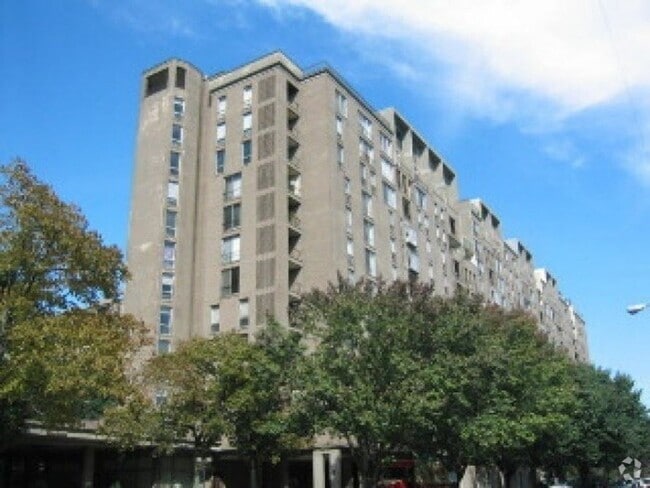 Building Photo - 44 Washington St Unit 905 Rental