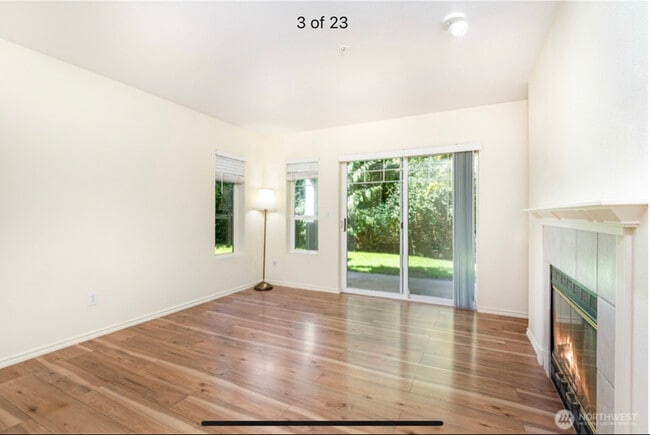 Photo - 18501 SE Newport Way Unit K144