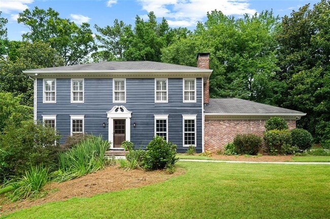 Photo - 2340 Castleridge Ct