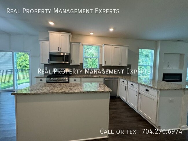 Photo - 3227 Selwyn Landing Dr