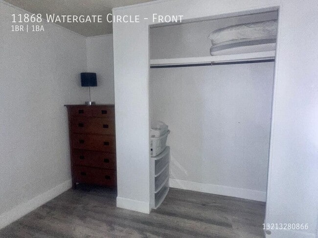 Photo - 11868 Watergate Cir Unit Front