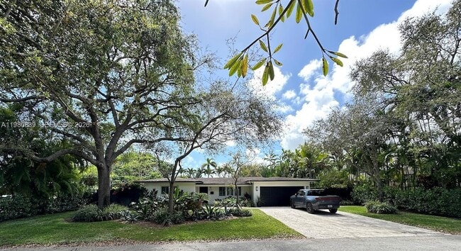 Photo - 6520 SW 65th St