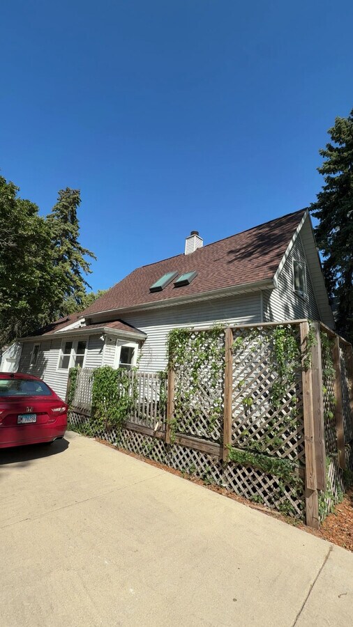 Photo - 313 W Emerson St