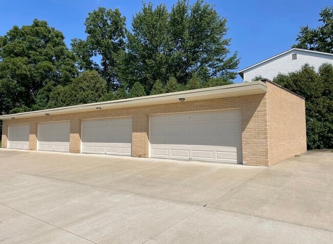 Photo - 8396 N Akins Rd