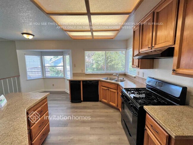 Photo - 5740 River Run Cir