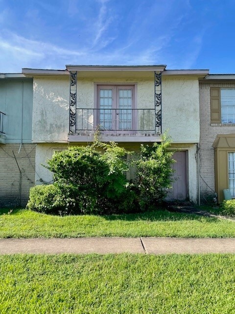 Building Photo - 7051 Chasewood Dr Unit True