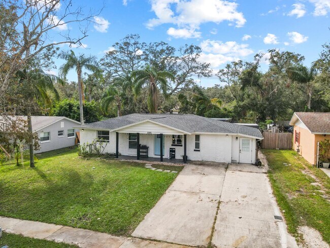 Photo - 1016 Beachwood Ave