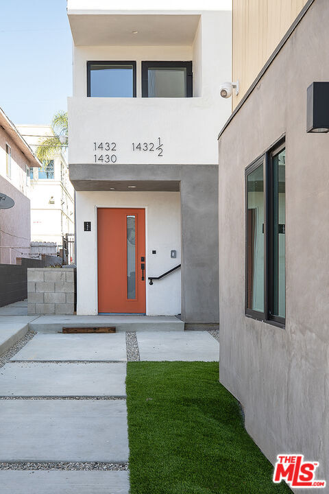 Photo - 1432-1432 W 9th St Unidad 1432