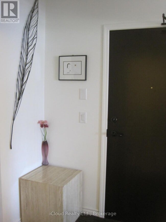 Photo - 385 Prince of Wales Dr Unit 1107
