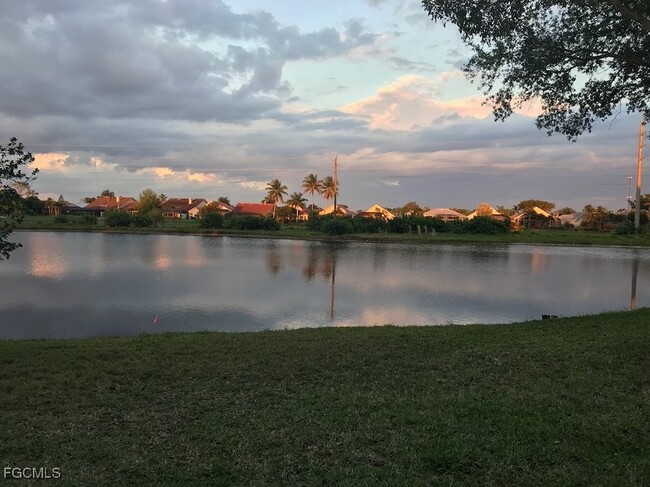 Building Photo - 9856 Costa Mesa Ln Unit 601