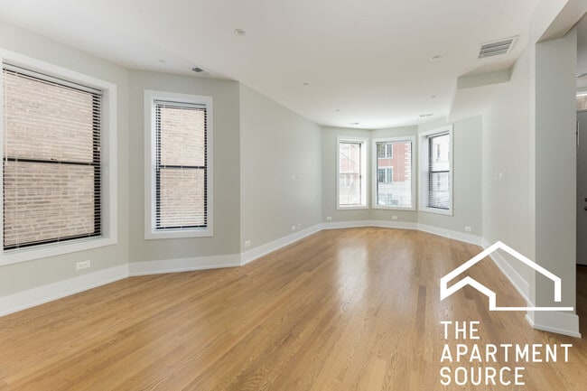 Photo - 3525 N Wilton Ave Unit 1F