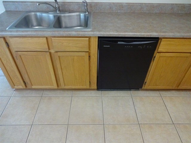 Photo - 785 Port Wine Ln