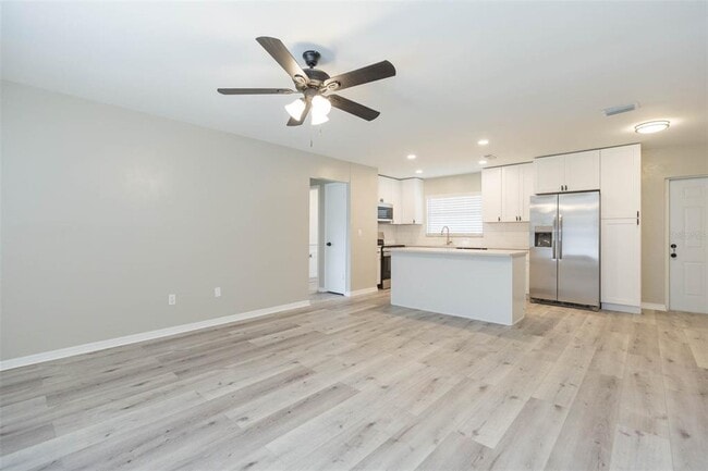 Photo - 7608 N Sanibel Cir