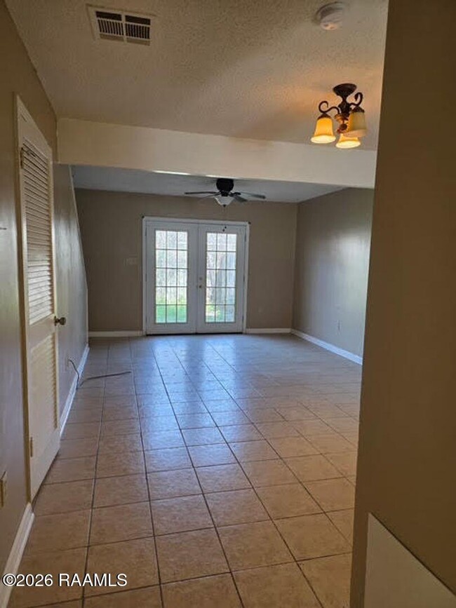 Photo - 2826 Louisiana Ave