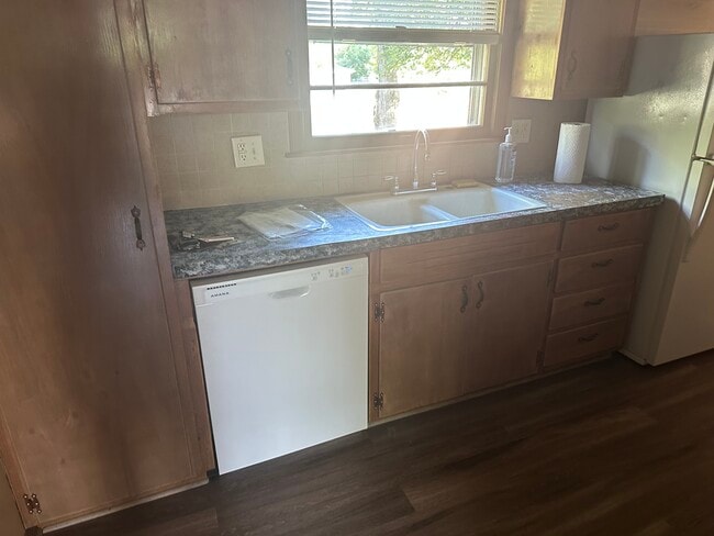 Photo - 6800 E 101st St