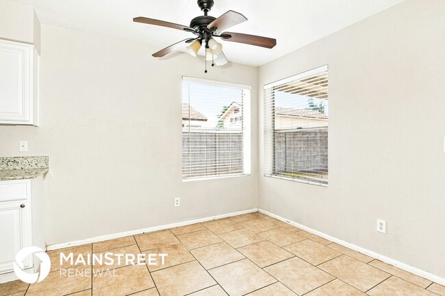 Photo - 6833 W Sierra St