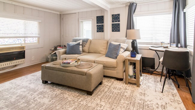 Photo - 11291 E Shore Dr