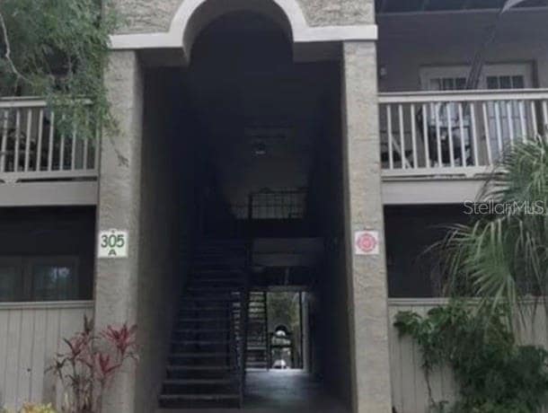 Building Photo - 305 Wymore Rd Unit 100
