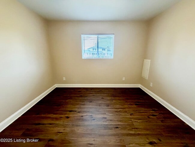 Photo - 5100 Miles Ln