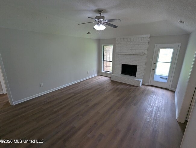 Photo - 5640 Ingleside Dr