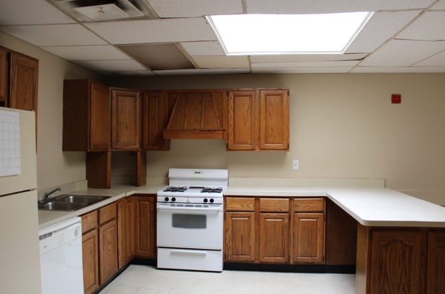 Building Photo - 84 N Court St Unit A