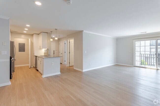 Riverwood at New Canaan - 2BD 2BA - Kitchen & Living Room