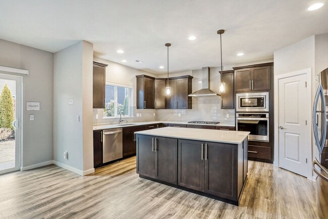 Photo - Stunning 4bed/2.5bath Home with High-End Upgrades in Snohomish WA!