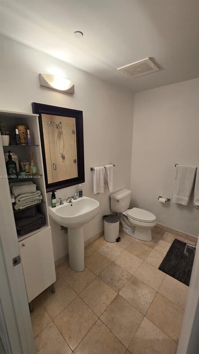 Photo - 1050 Brickell Ave Unit 816