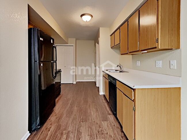 Photo - 1640 S Buckley Way