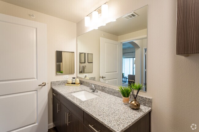 1 BR, 1 BA 625 SF - Eastridge