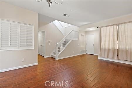 Photo - 545 E Stephanie Dr