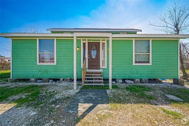 Building Photo - 710 E Sycamore St Rental