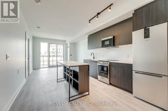 Photo - 2369 Danforth Ave Unit 501