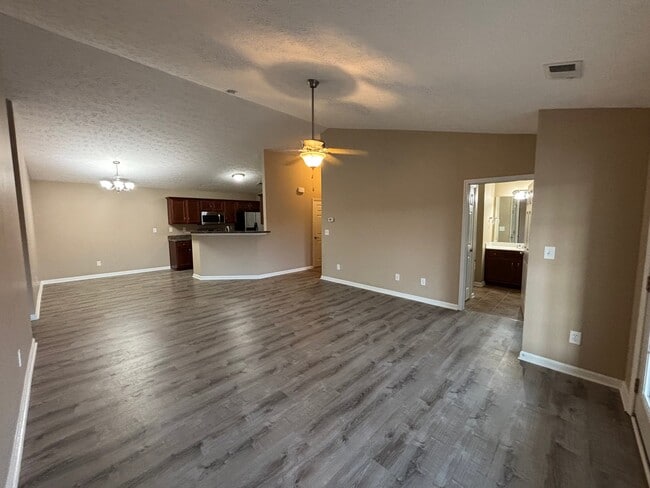 Photo - 9400 Clubview Dr Unit 201