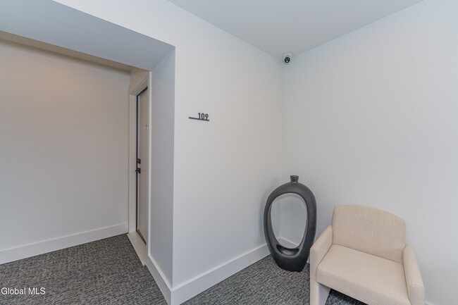 Photo - 9 Laura Dr Unit 105