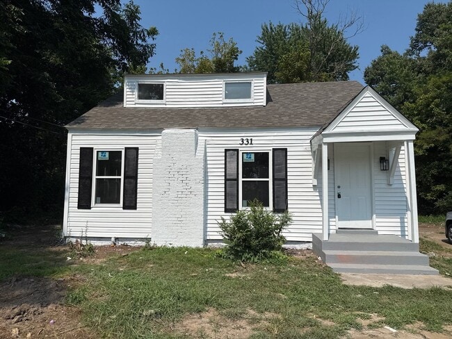 Building Photo - 331 Eastland Ave