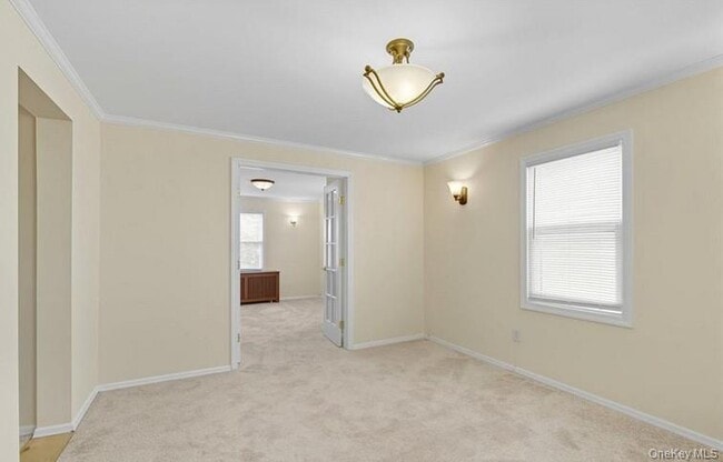 Photo - 22 School St