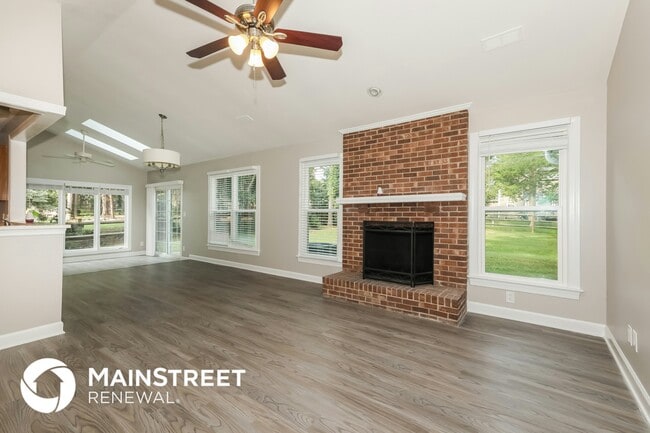 Photo - 2614 Kilmarnock Ct