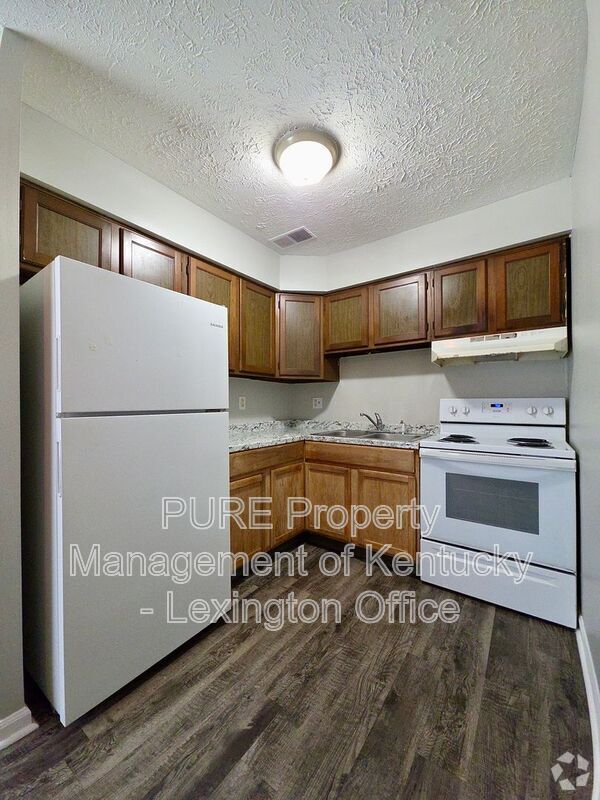 Building Photo - 301 Christy Allyn Ct Unit 2 Rental