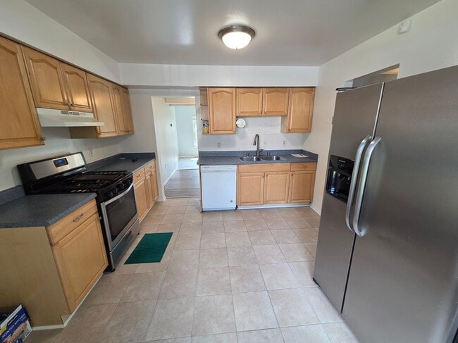 Building Photo - 11 Napa Valley Rd Rental