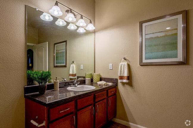 2BR,2BA